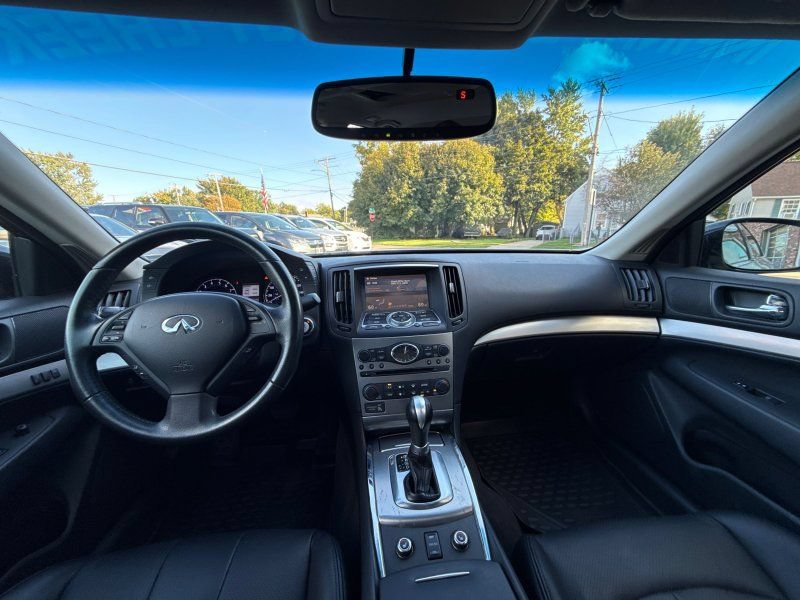 Used 2013 INFINITI G37 x Sedan w/ Premium Pkg AWD/4WD image 16
