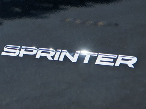 Used 2019 Mercedes-Benz Sprinter 2500 w/ Acoustic Package image 44