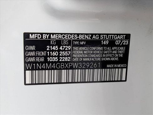 Used 2023 Mercedes-Benz GLB 250 image 24
