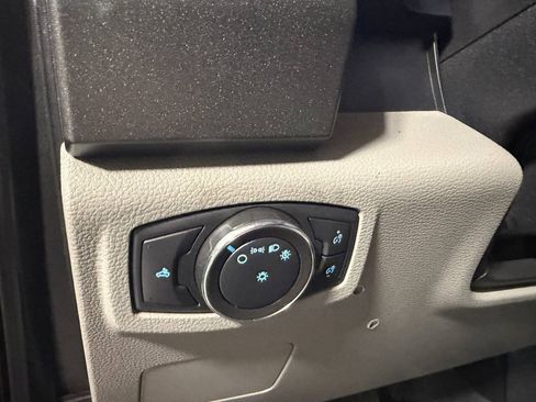 Used 2021 Ford F350 XL w/ Power Equipment Group AWD/4WD image 18