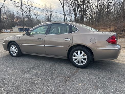 Used 2006 Buick LaCrosse CXL w/ Driver Confidence Package image 19