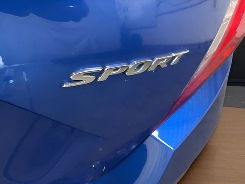 Used 2020 Honda Civic Sport image 9
