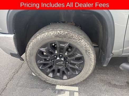 Used 2025 Chevrolet Silverado 2500 LT w/ All Star Edition AWD/4WD image 9