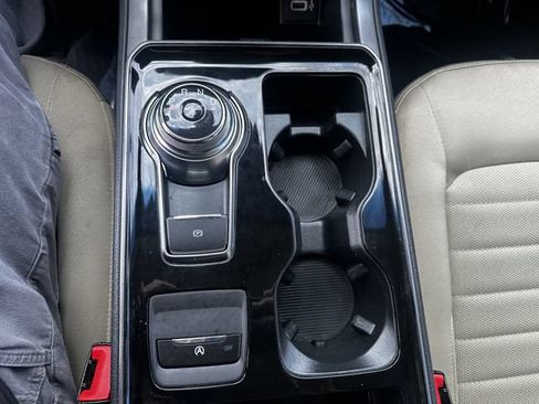 Certified 2020 Ford Edge SE FWD image 24