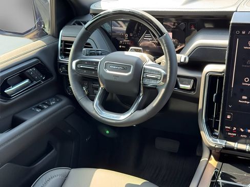 New 2026 GMC Yukon Denali AWD/4WD image 19