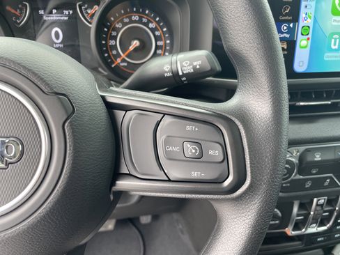 New 2026 Jeep Gladiator Sport image 32