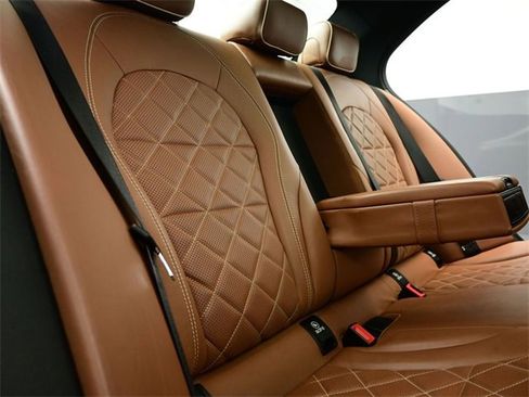 Used 2017 Mercedes-Benz C 63 AMG S image 40