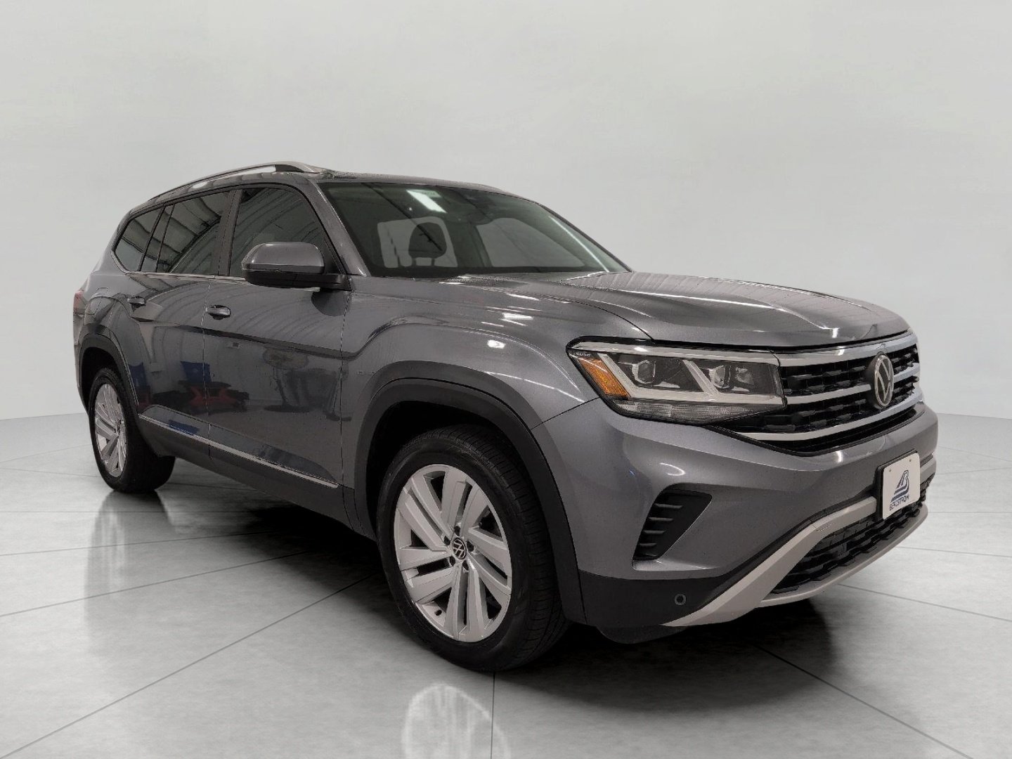 Used 2021 Volkswagen Atlas SEL AWD/4WD image 1