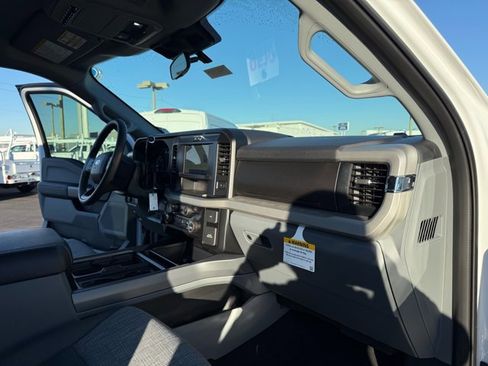 New 2026 Ford F350 XLT w/ FX4 Off-Road Package image 22