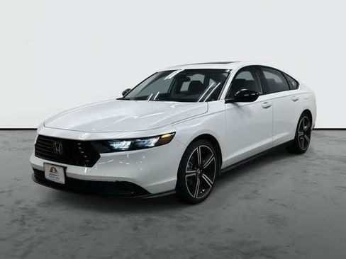 Certified 2026 Honda Accord SE image 1