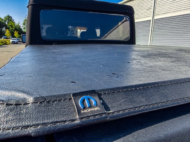 Used 2020 Jeep Gladiator Rubicon w/ LED Lighting Group AWD/4WD image 14