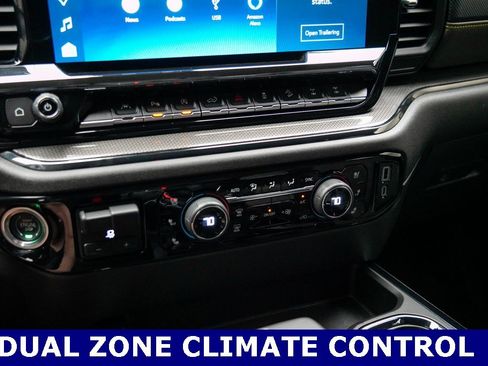 Used 2023 Chevrolet Silverado 1500 ZR2 w/ Technology Package image 11
