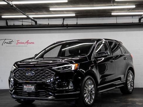 Used 2020 Ford Edge Titanium w/ Equipment Group 301A FWD image 1