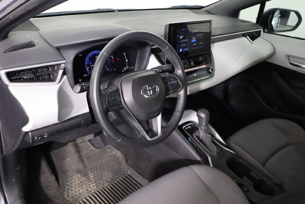 Used 2026 Toyota Corolla SE FWD image 18