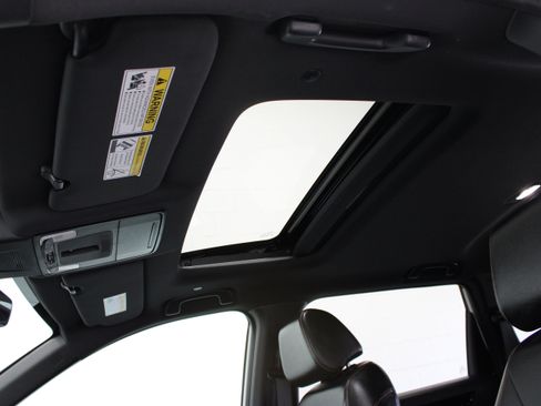 Used 2025 Honda CR-V Sport Touring image 27