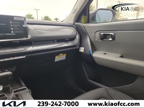 New 2027 Kia Seltos S FWD image 19