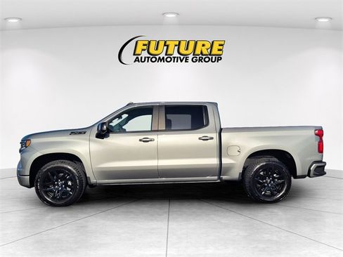 Used 2025 Chevrolet Silverado 1500 RST image 6