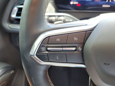 Used 2024 Chevrolet Traverse LS w/ Midnight/Sport Edition FWD image 34