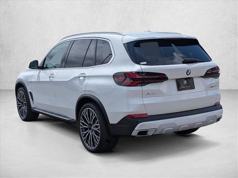 New 2026 BMW X5 xDrive40i w/ Executive Package AWD/4WD image 9