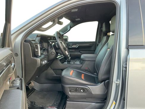 Used 2024 GMC Sierra 1500 AT4 w/ Technology Package image 14