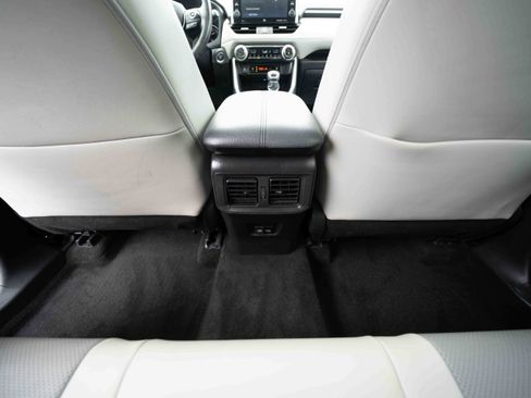 Used 2022 Toyota RAV4 Limited w/ Limited Grade Weather Package AWD/4WD image 22