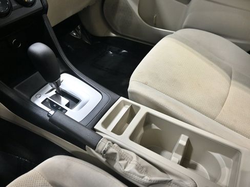 Used 2013 Subaru Impreza 2.0i Premium w/ All-Weather Pkg AWD/4WD image 13