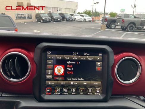 Used 2021 Jeep Gladiator Rubicon w/ Uconnect 4C Nav & Sound Group image 14