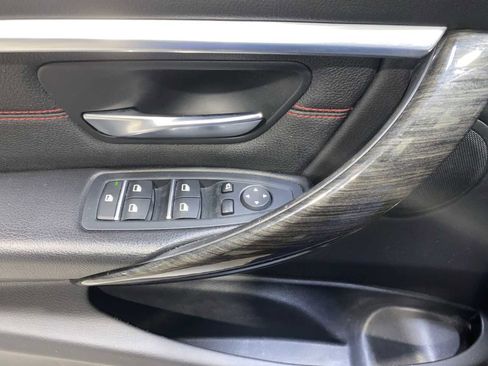 Used 2018 BMW 330i xDrive Sedan image 23