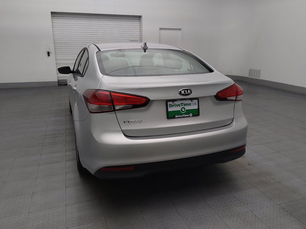 Used 2018 Kia Forte LX w/ LX Rear Camera Package FWD image 6