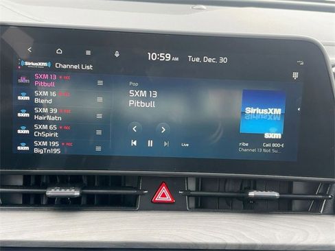 Used 2025 Kia Sportage X-Line w/ Premium Package image 21