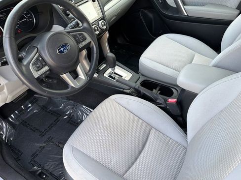 Used 2018 Subaru Forester 2.5i Premium AWD/4WD image 10