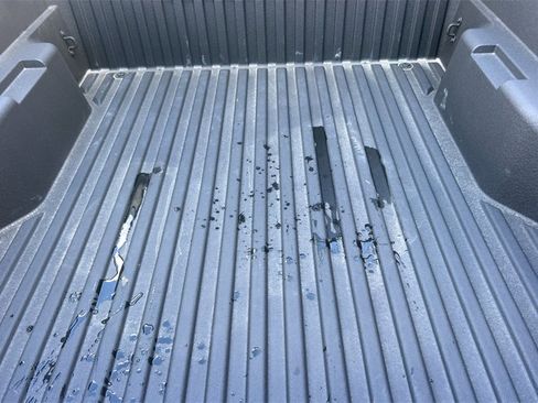 Used 2025 Toyota Tacoma SR5 image 18