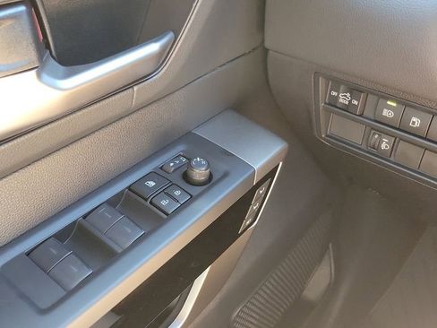 New 2026 Toyota Tundra Limited AWD/4WD image 19