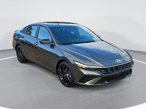 New 2026 Hyundai Elantra Sport FWD image 3