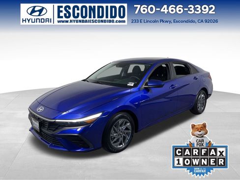 Certified 2025 Hyundai Elantra Blue FWD image 1