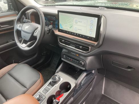 New 2025 Ford Bronco Sport Outer Banks w/ Sasquatch Outer Banks Package image 16