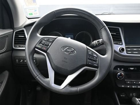 Used 2016 Hyundai Tucson Limited w/ Option Group 03 FWD image 27