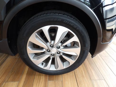 Used 2019 Buick Encore Preferred FWD image 4