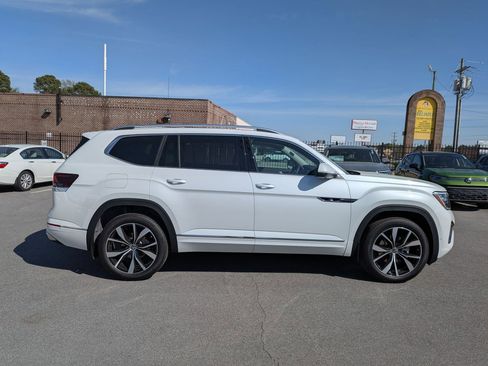 New 2026 Volkswagen Atlas SEL Premium R-Line AWD/4WD image 2