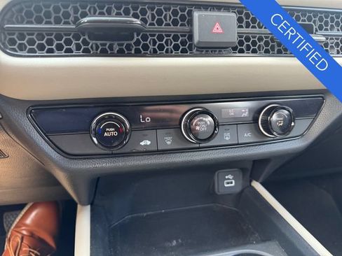 Certified 2025 Honda HR-V LX image 21