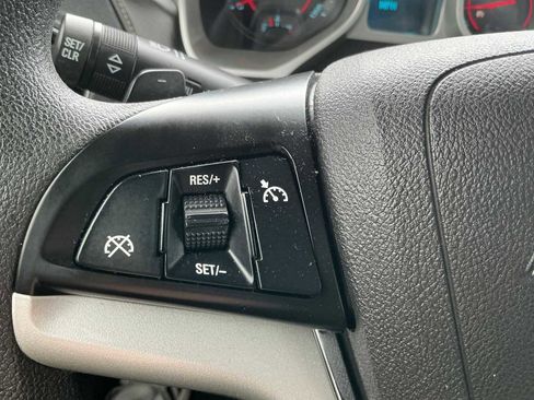 Used 2013 Chevrolet Camaro LS RWD image 10