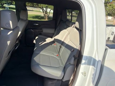 Used 2020 GMC Sierra 1500 SLT AWD/4WD image 11