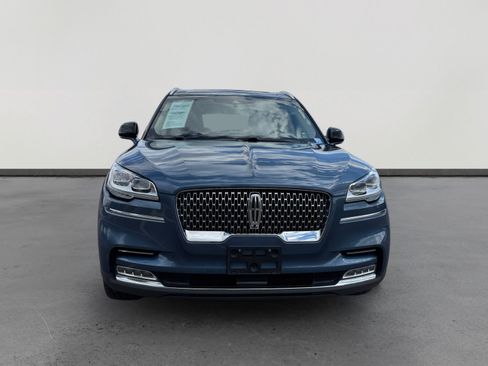 Used 2020 Lincoln Aviator Reserve w/ Equipment Group 202A image 8