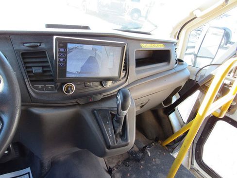 Used 2021 Ford Transit 350 DRW image 29