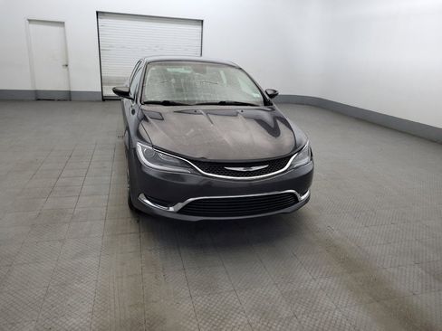 Used 2015 Chrysler 200 Limited FWD image 14
