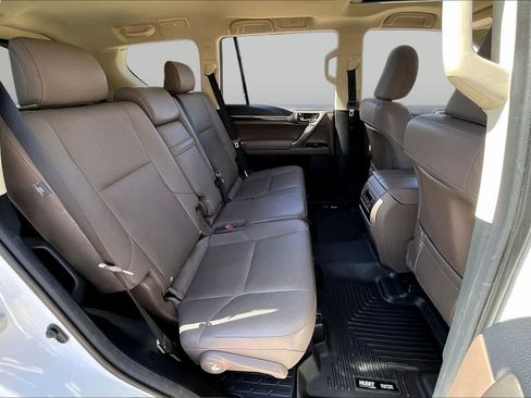 Used 2020 Lexus GX 460 Premium w/ Premium Package AWD/4WD image 37