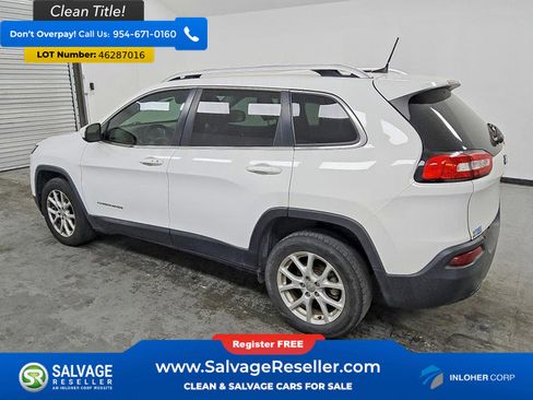 Used 2016 Jeep Cherokee Latitude w/ Comfort/Convenience Group image 3