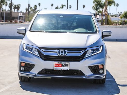 Used 2020 Honda Odyssey EX image 3