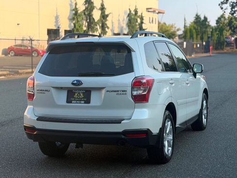 Used 2014 Subaru Forester 2.5i Limited AWD/4WD image 3