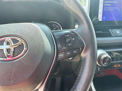Used 2024 Toyota RAV4 Adventure AWD/4WD image 28